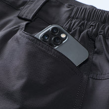 Load image into Gallery viewer, Wholesale Men's Tactical Cargo Shorts